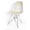 Vintage Eames Fiberglass Side Shell Chair für Herman Miller 1959 mit Eiffelturm-Sockel