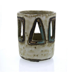 Hannie Mein v2 設計的小型復古工作室陶器花瓶